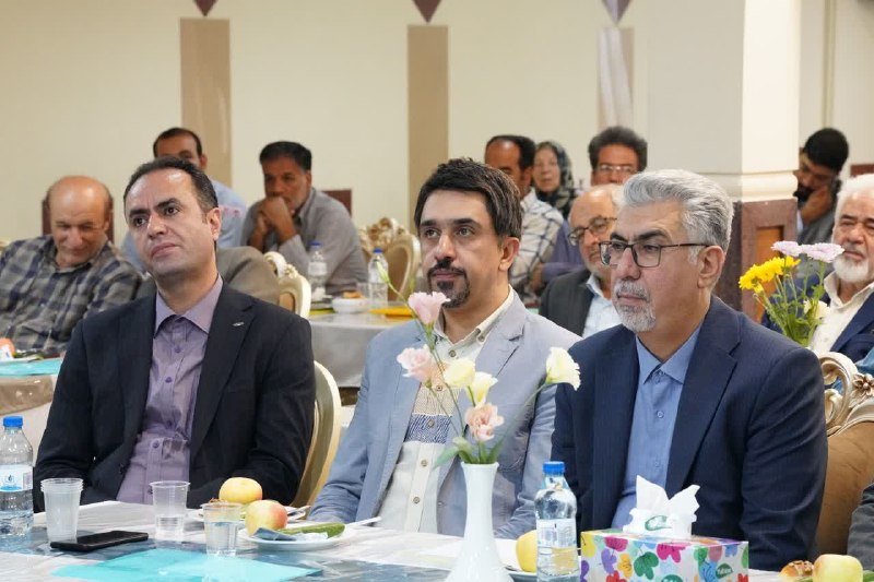 دانشگاه علوم پزشکی همدان: 🔖 روایت مشارکت؛ همراهی برای ساختن سلامت بهتر◀️مراسم روز ملی مشارکتهای اجتماعی با حضور دکتر غلامرضا کلوندی، سرپرست دانشگ