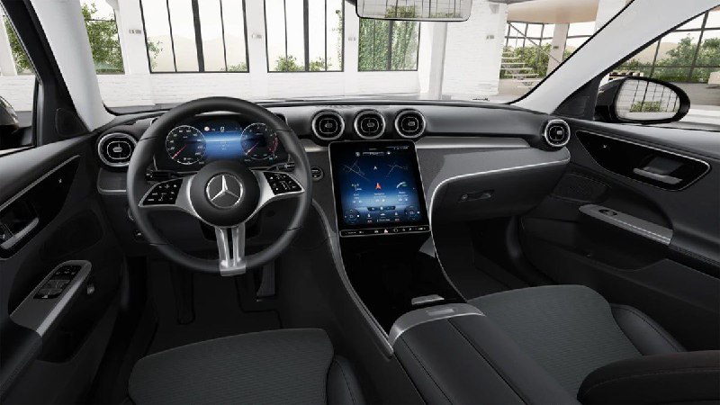 Компания Mercedes-Benz обновила C-класс и GLC 4