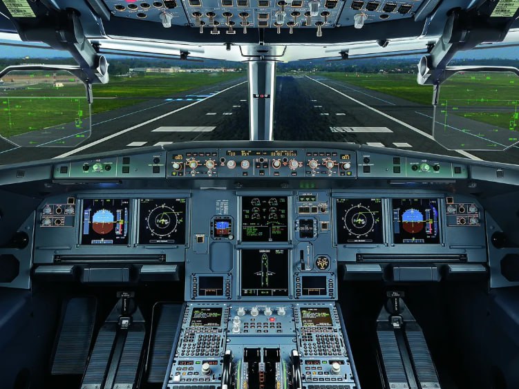 Авиакомпании по всему миру провели экстренное масштабное обновление программного обеспечения компьютерных систем более шести тысяч самолётов семейства  фото