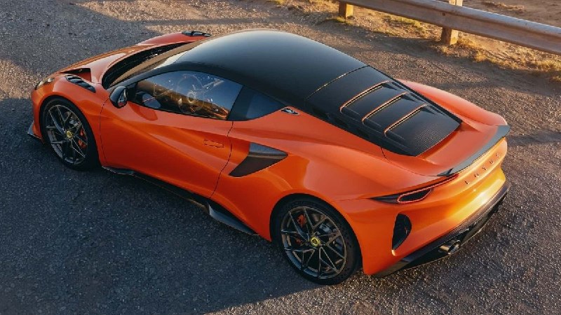 Экстремальный Lotus Emira получил мотор AMG 2