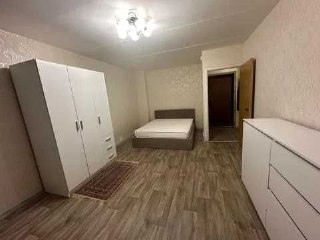 Срочно сдается 2 комнатная Парк Гафур Гулам