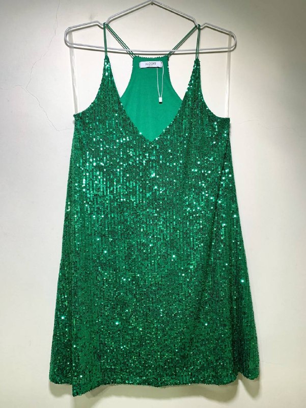 Мини платье ALCOTT (Италия), с пайетками. — фото 1