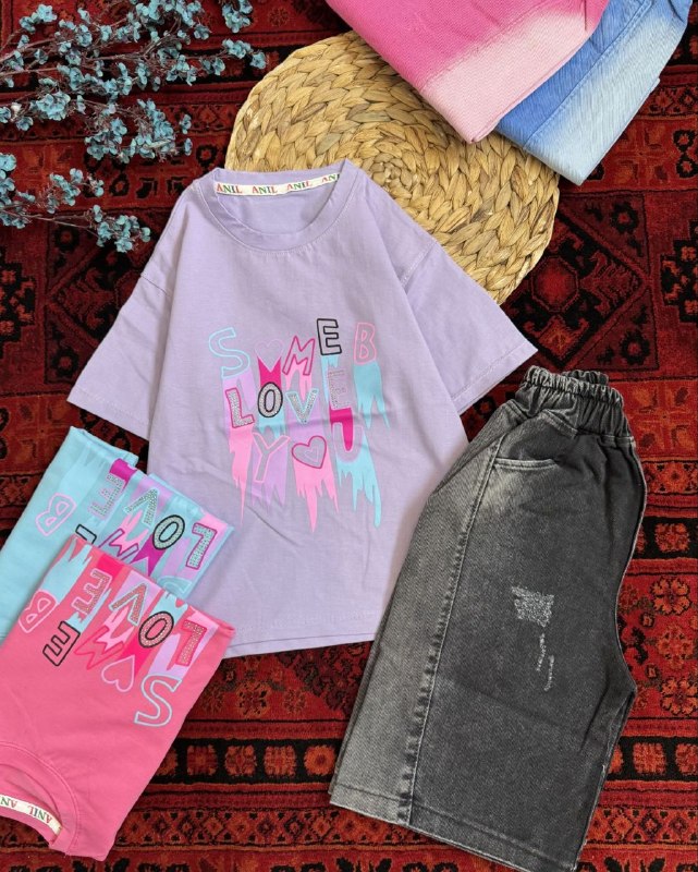 پخش بچگانه نی نی ناز👫: 👚👖نام کالا: تی‌شرت شلوارک دخترانه 🔍🧵جنس پارچه: تیشرت پنبه شلوارک لی 🔢 سایزبندی: ۴۵/۵۰/۵۵/۶۰💰قیمت: ۸۱۷۵۰۰ تومان💻کدکالا:۱۴