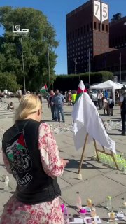 وقفة تضامنية في أوسلو تطالب بإنهاء العملية العسكرية في غزة