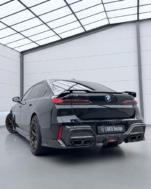BMW i7 от LARTE Design 2