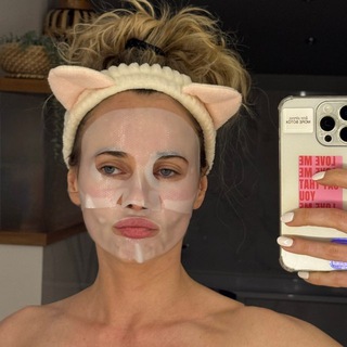 Telegram profile photo for Мадам Kака