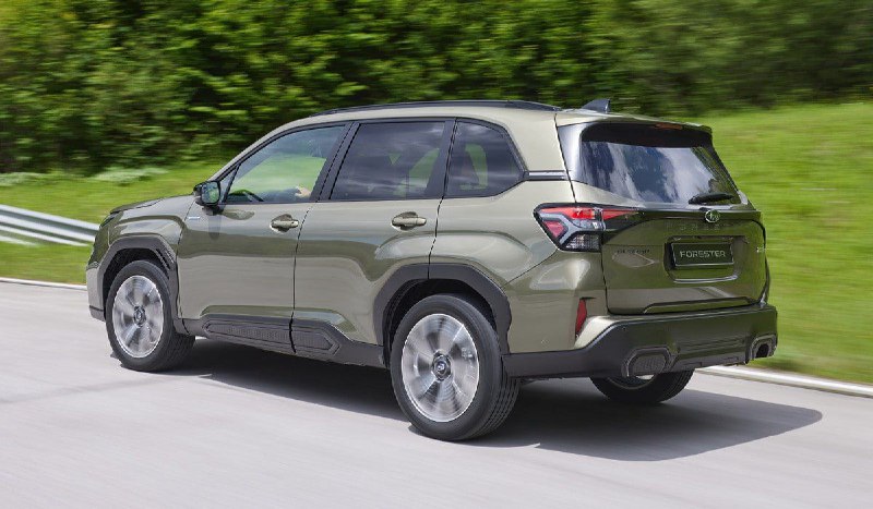 Subaru анонсировала гибридный кроссовер Forester для рынка США 2
