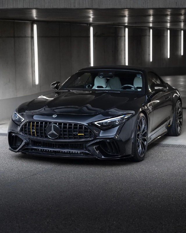 Mercedes-Benz SL 63 AMG (R232) 1