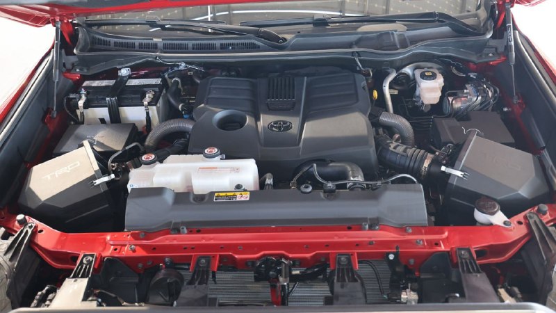 Toyota отзывает 127 тыс. машин из-за проблем с двигателем 4