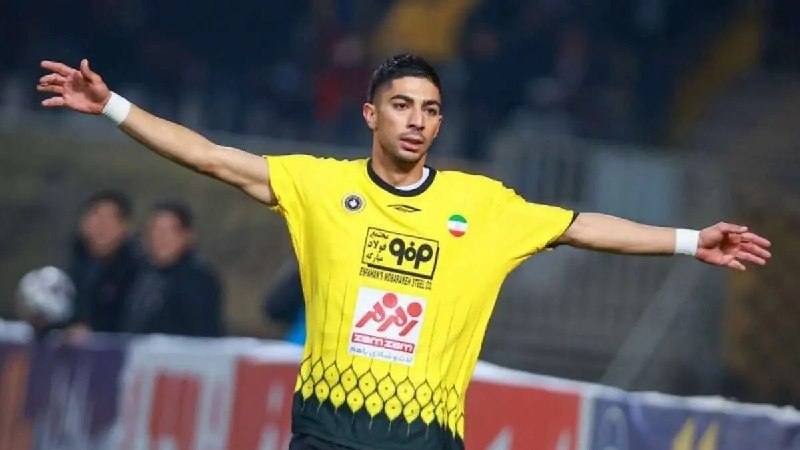 فوتبالی | Footballi.net: ⚽️⚽️ گلهای برتر سپاهان به استقلال؛ سرعت و دقت❕ (ویدیو)سپاهان که این هفته به خانه استقلال میرود در تاریخ لیگ برتر، ۴۹ با