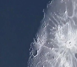 SpaceX долетел до Луны и…Подробнее и с видео в нашем MAX.