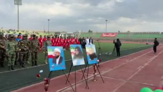 הטקס לפני תחילת משחק הידידות בין כוכבי שנות השישים לנבחרת סיסטן ובלוצ'יסטן