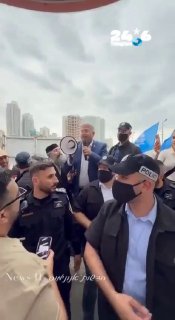 🇮🇱 בן גביר בחוף הים בבת ים.