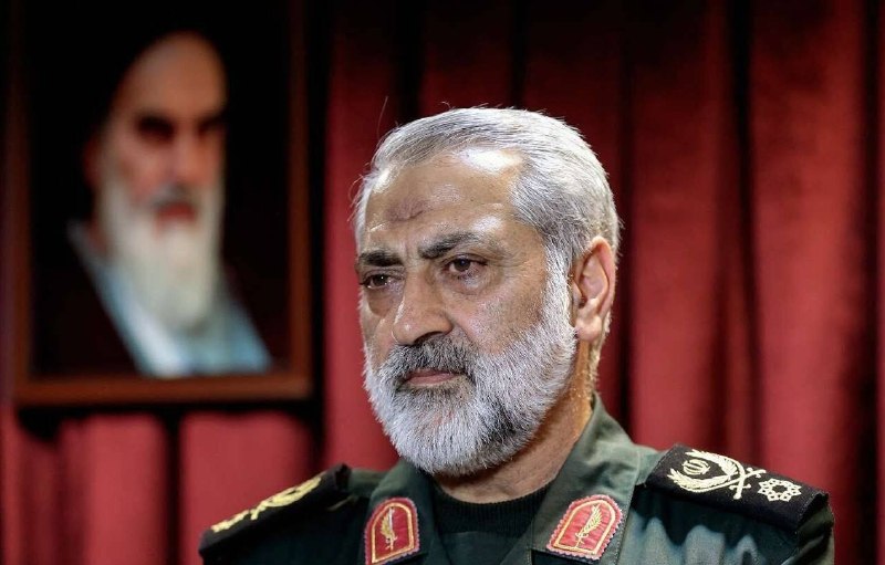 خبرگزاری شهر: 🔶سردار شکارچی: میتوان رسانههای معاند را در بانک اهداف نظامی قرار داد🔻سخنگوی ارشد نیروهای مسلح: 🔹رسانههایی مانند بیب