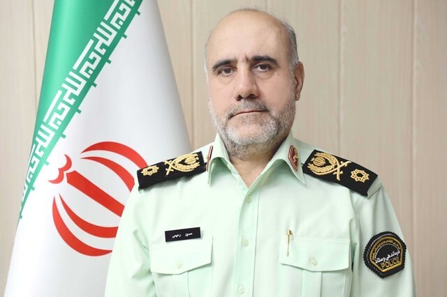 ایسنا ✔: برخورد سخت‌ پلیس با دانه‌درشت‌های جرایم اقتصادیسردار حسین رحیمی در گفت‌وگو با ایسنا:🔹️با دانه‌درشت‌های جرایم اقتصادی برخ