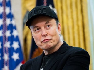 JUST IN: Elon Musk tells X to increase creator payouts to compete with YouTube.@WatcherGuru