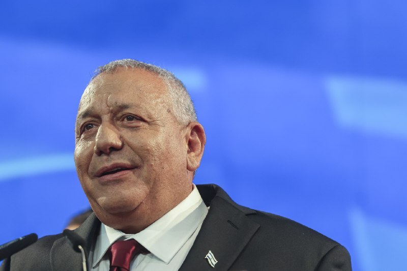 דפנה ליאל
