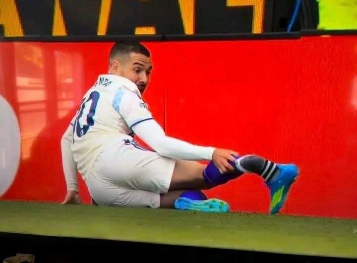 Football Twitts: هرکی دقت نکنه اولش فک میکنه این شخص بدترین مصدومیت ممکن رو تجربه کرده و کریر فوتبالیش تموم شده@Futball_Twitts