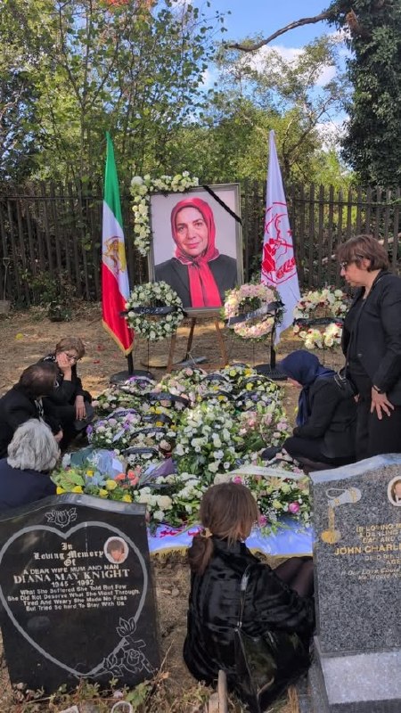 سوپاپ اطمینان: عامل حمله مسلحانه به کلانتری بهارستان و مرگ دو سرباز کلانتری در ۲۱ بهمن ۱۳۵۷ مرد!حمله مسلحانه به کلانتری ۹ میدان بهارستا