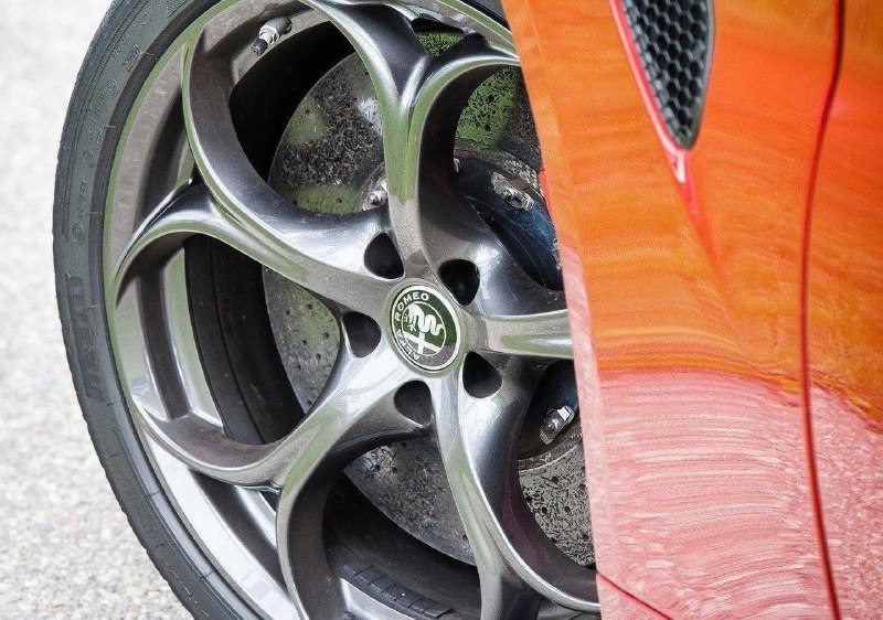Alfa Romeo Giulia Quadrifoglio 7
