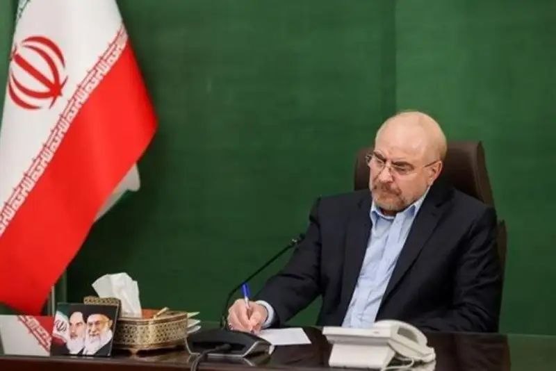 کیوسک خبر: 🔴 قالیباف: آموزش و پرورش نهادی تمدن‌ساز و آینده‌ساز است🔸 محمدباقر قالیباف، رئیس مجلس شورای اسلامی، در پیامی به سی‌ونهمین
