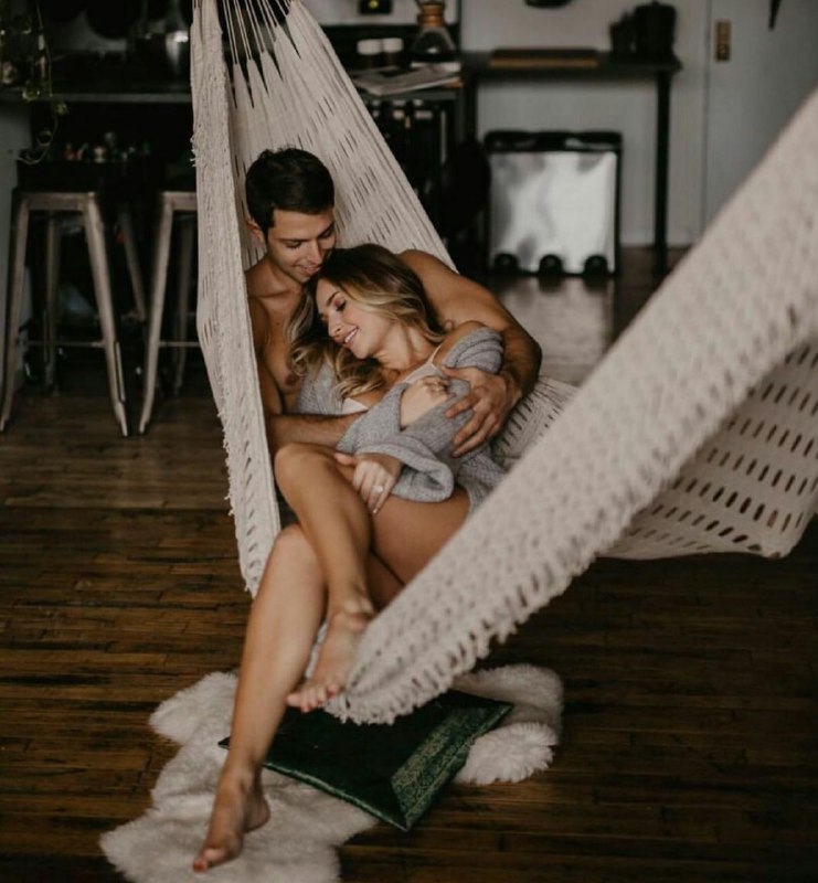 Land of Love: .امشب مرا عاشقانه دعوت کن با بوسه ای تا تسخیر آغوشت ...#امید_آذر