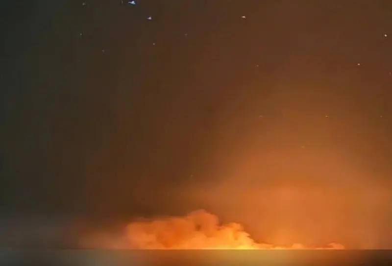Las huelgas rusas dejan la base ucraniana y la estación de combustible en llamas