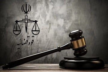 ایران خبر: زن بلاگری که به مقدسات توهین کرده بود، دستگیر شد🔹در پی انتشار ویدیویی توهینآمیز در فضای مجازی از سوی یک زن بلاگر، موضوع