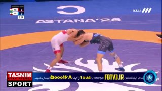 בשבת ההיאבקות התחילה טוב אפונה לקח את יריבו בעוצמה מוחמד נחודי זכה בסיבוב הראשון באליפות היאבקות 79 ק"ג עם…