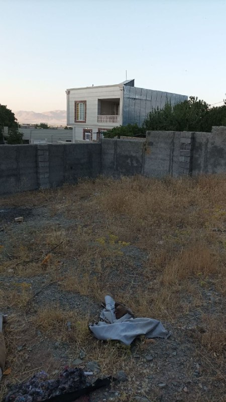 پارسبان: آگهی فروش زمین مسکونی به متراژ 120واقع در جای خوش آب و هوای فارسبان (بارک) به فروش میرسد☎️۰۹۱۲۵۳۳۹۴۶۸@farsboآگهی فروش زم