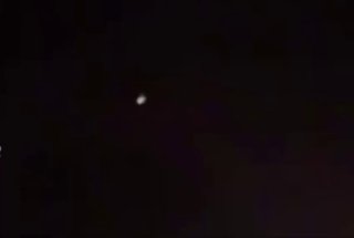 - 🇸🇦/🇾🇪 תיעוד של טילים של כוחות צנעא מעל האזור המזרחי של ערב הסעודית