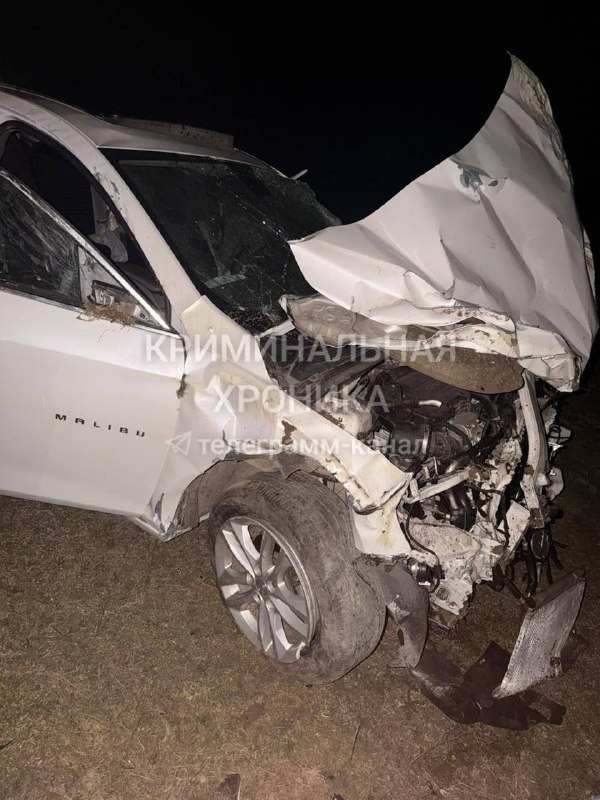 40-летний житель Хивского района погиб, его восьмилетний сын получил травмы в результате аварии на трассе Мамраш – Ташкапур – Араканский мост, сообщили фото