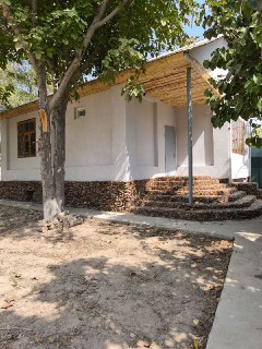 Qangli (Yuqori-Chirchiq tumani)da dala-hovli sotiladi!