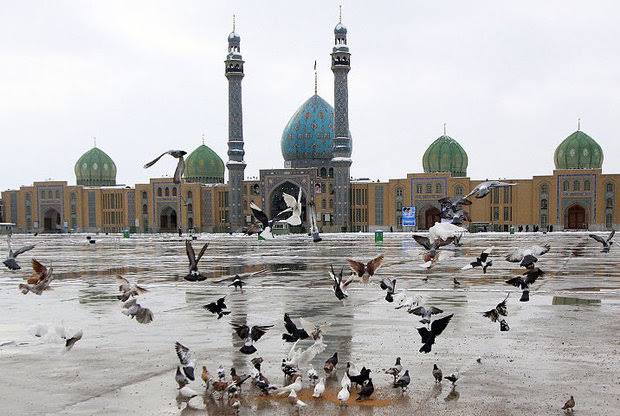 روزنامه سپهرغرب: ❣️یاران ظهور، پیش از ظهور ساخته می‌شوند🔸گاهی انتظار را به لحظه‌ای در آینده پیوند می‌زنیم؛ گویی منتظر کسی است که فقط آمدن