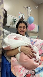 מרחם הסבל נולדת תקווה והחיים נלקחים.
