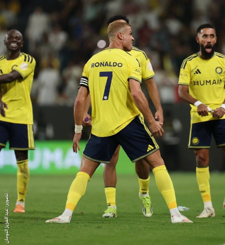 آفساید ۲۲: پایان بازی النصر 2 _ 1 التعاون🔹 النصر در شب گلزنی رونالدو به پیروزی رسید⚽️هفته سوم لیگ عربستان@offside22_ir