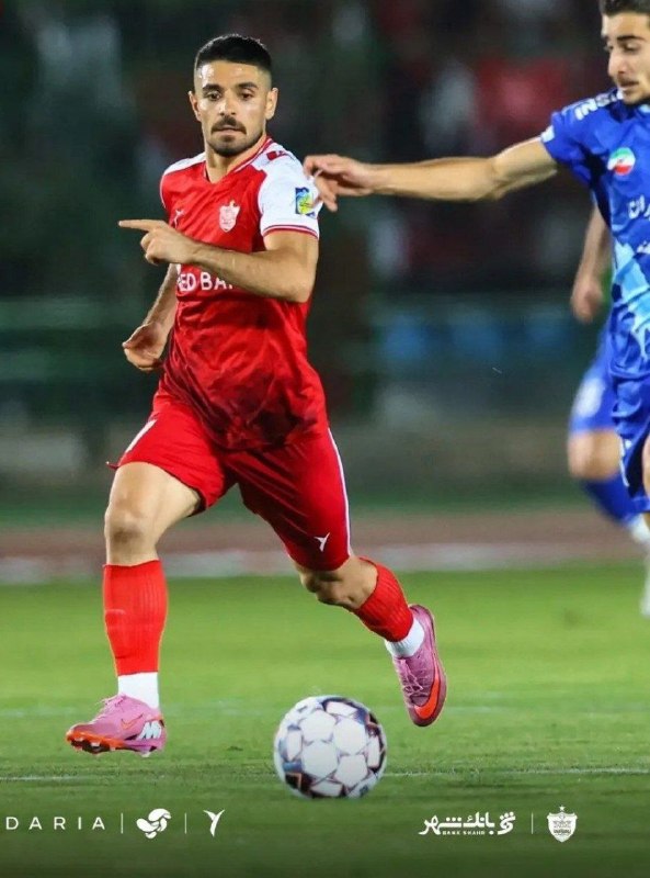 لیگ برتر | IrProLeague: ❤️🚑محمد عمری به دلیل کشیدگی از ناحیه آرنج دیدار برابر تراکتور را از دست داد🇮🇷 Join → @IrProLeague ☜ 🇮🇷