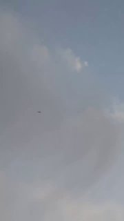 — 🇮🇷/🇦🇪 צפו: צילום של איראנים מנסים להפיל אתמול תחמושת שוטטת של האמירויות