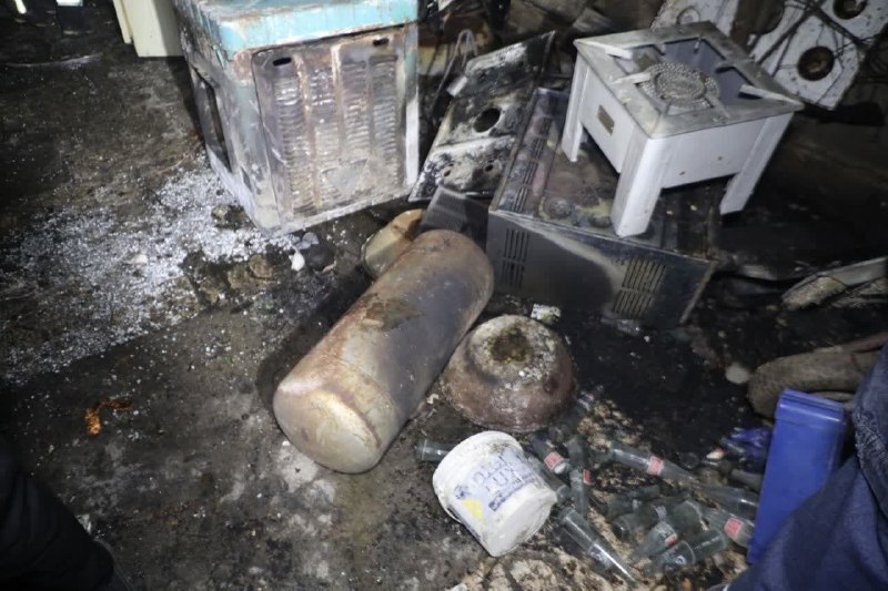 Four people were injured in the explosion of a 2-story residence in Mashhad.