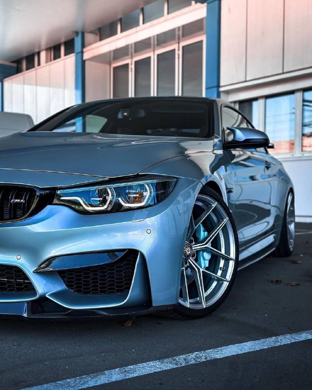 BMW M4 F82