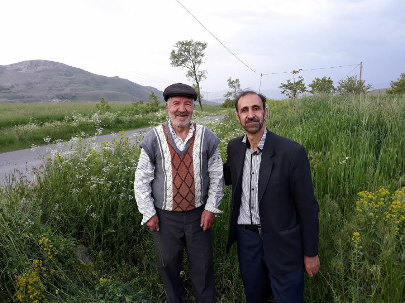 کانال طبیعت آذربایجان و میاب: 💐 دیدار با آقای علی حبیبی یکی از کشاورزان و باغداران زحمتکش #میابدر طبیعت زیبا و بهاری میابعصر دیروز ۹۷/۰۳/۰۸کانال طبیعت