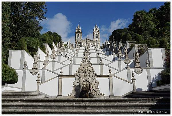 [葡萄牙自助|Braga布拉加。山上仁慈耶稣朝聖所/仁慈耶穌神聖教堂]