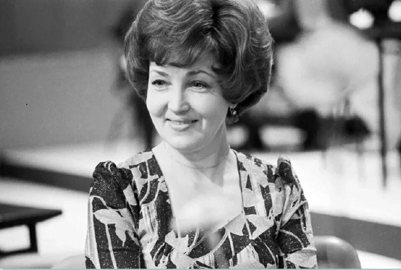 Умерла телеведущая и диктор Светлана Жильцова, сообщил Первый канал. фото