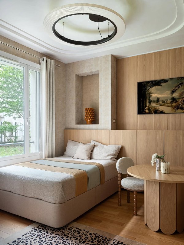 Небольшая студия в центре Парижа для студентки. Главное преимущество квартиры её расположение. Она находится в доме начала 2000-х годов в 7-м округ... - изображение 1 - парижа, находится, небольшая