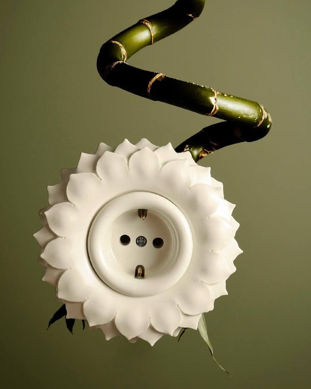 Я схожу с ума от этих керамических розеток и выключателей! Миниатюрные произведения искусства от екатеринбургской студии Rosetta Возможен кастомный... - изображение 2 - схожу, ума, этих