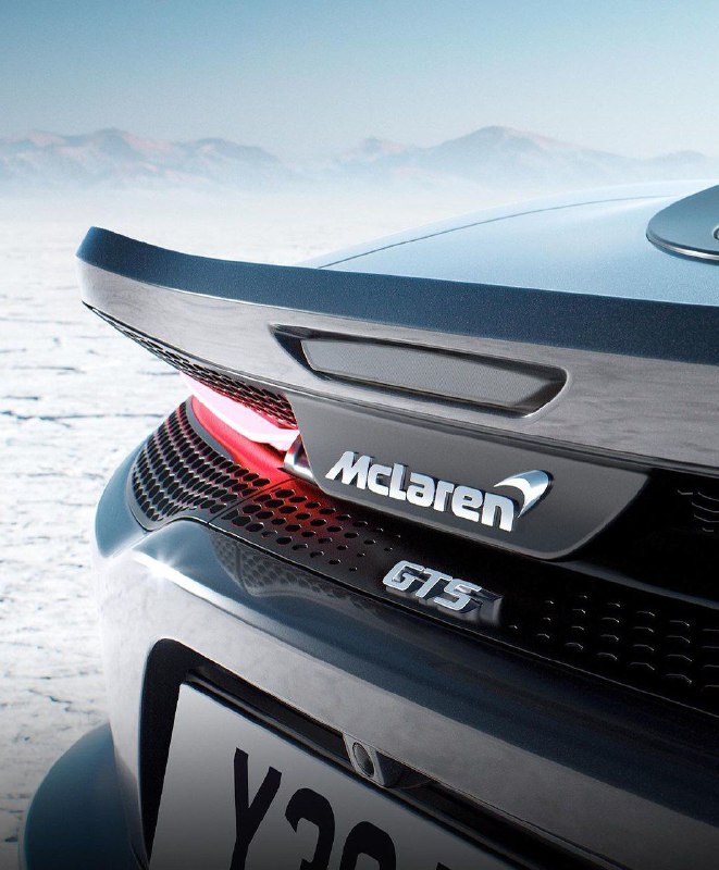 Новый McLaren GTS 3