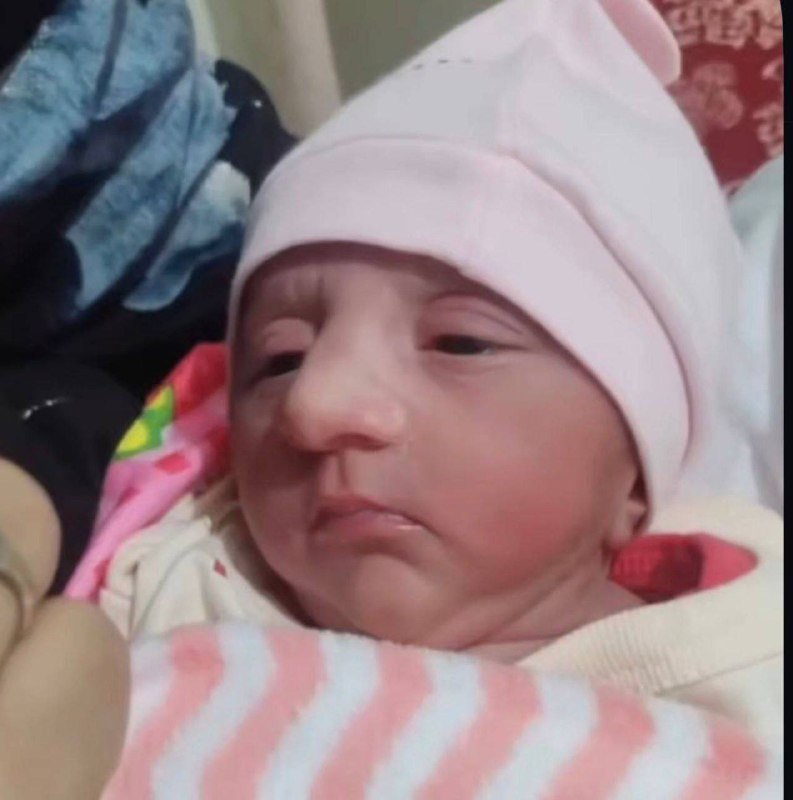 دنیای فانتزی های پویا💃👪✌️: میگن بچه با خودش برکت میاره الان همین بچه 200 میلیون خرج دماغشه😕