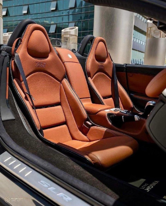 SLR McLaren 722S Roadster 6