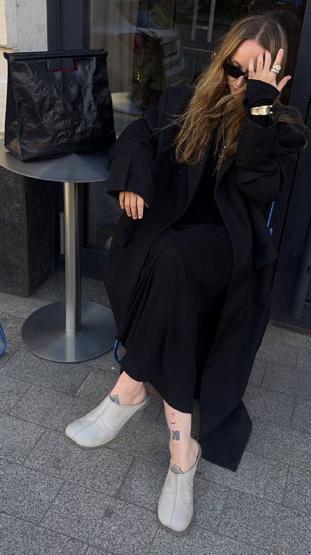 Давно ничего не видела подходящего для своих рук, помимо LOTOPHAG ❤️‍🔥Новый бренд LOUD OBJECTS Узнала о нем совсем недавно и сразу влюбилась 💗Давно ничего не видела подходящего для своих рук, помимо LOTOPHAG ❤️‍🔥Новый бренд LOUD OBJECTS Узнала о нем совсем недавно и сразу влюбилась 💗