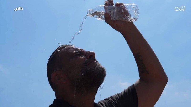 הכמיהה לחזור מפגישה את אנשי זוותר, שהעבירו את זמנם בהמתנה והמתנה לרגע לשמוע את האות לחזור הביתה.